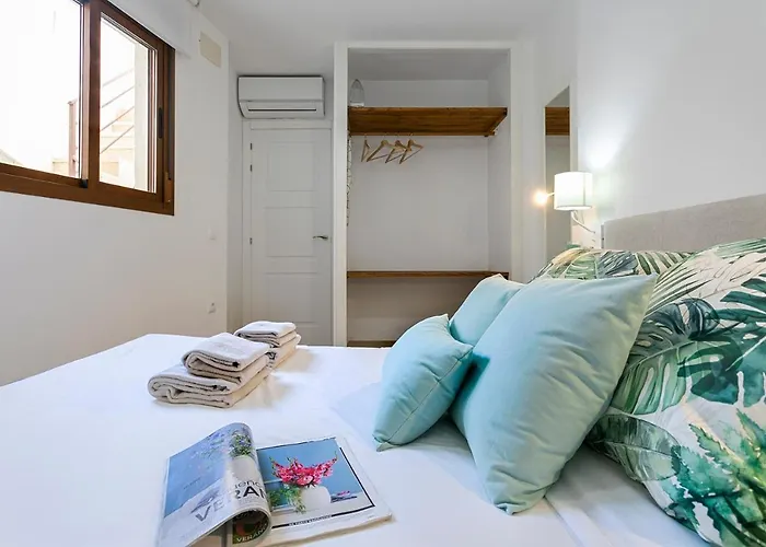 Malaga Center Lagunillas Apartments